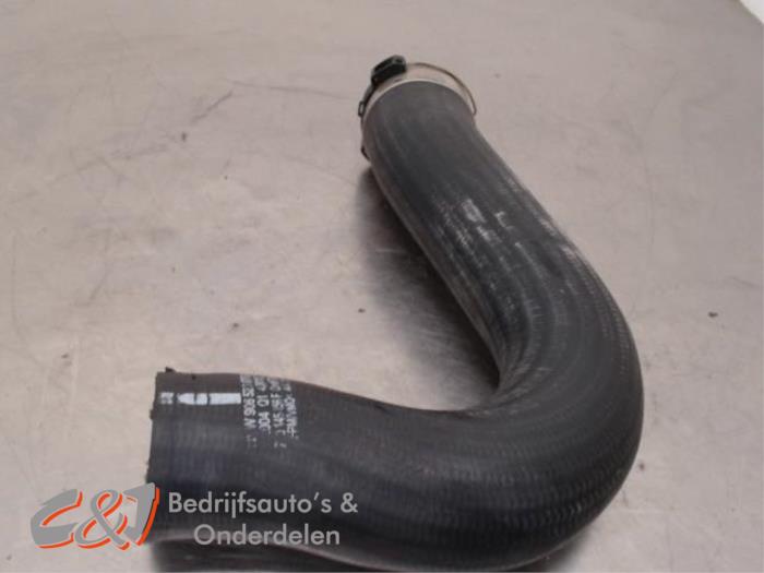 Gebruikte Intercooler Slang Volkswagen Crafter 2.0 BiTDI Prijs € 10,50 Margeregeling aangeboden door C&J Bedrijfsauto's & Onderdelen