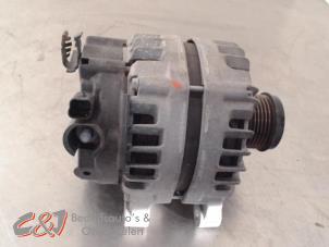 Gebruikte Dynamo Peugeot Partner (GC/GF/GG/GJ/GK) 1.6 BlueHDi 100 Prijs € 26,25 Margeregeling aangeboden door C&J Bedrijfsauto's & Onderdelen