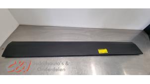 Gebruikte Sierstrip Volkswagen Crafter 2.0 BiTDI Prijs € 42,00 Margeregeling aangeboden door C&J Bedrijfsauto's & Onderdelen