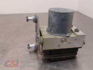 Gebruikte ABS Pomp Mercedes Sprinter 3t (906.61) 209 CDI 16V Prijs € 157,50 Margeregeling aangeboden door C&J Bedrijfsauto's & Onderdelen