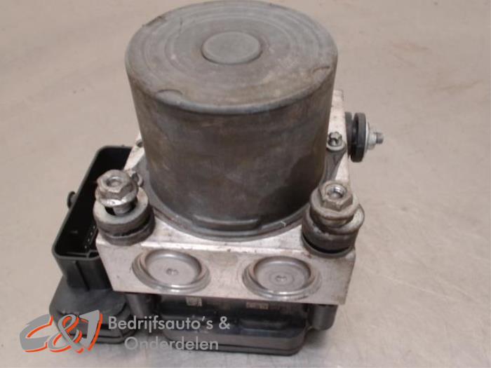 Gebruikte ABS Pomp Citroen Jumper (U9) 2.2 HDi 130 Prijs € 15,75 Margeregeling aangeboden door C&J Bedrijfsauto's & Onderdelen