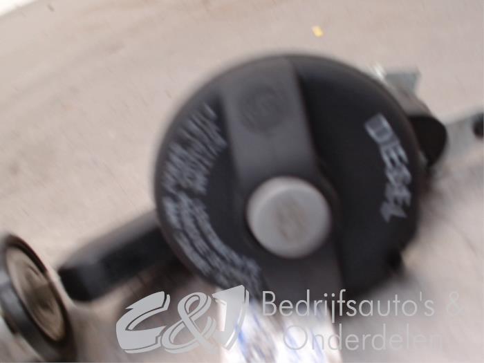 Sleutel+Contactslot van een Citroën Jumper (U9) 2.2 HDi 130 2014