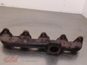 Gebruikte Uitlaatspruitstuk Peugeot Partner (EA//EF/EN/EU) 1.5 BlueHDi 100 Prijs € 47,25 Margeregeling aangeboden door C&J Bedrijfsauto's & Onderdelen