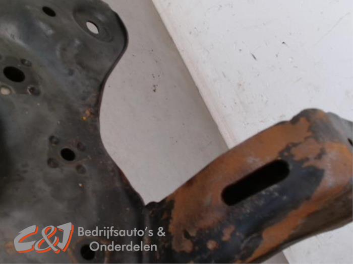 Subframe van een Volkswagen Caddy Cargo V (SBA/SBH) 2.0 TDI BlueMotionTechnology 2022