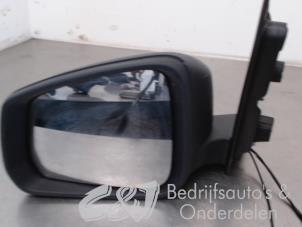 Gebruikte Buitenspiegel links Volkswagen Caddy Cargo V (SBA/SBH) 2.0 TDI BlueMotionTechnology Prijs € 257,25 Margeregeling aangeboden door C&J bedrijfsauto's & onderdelen