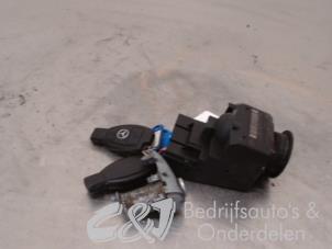 Gebruikte Kontaktslot + Sleutel Mercedes Sprinter 3,5t (906.63) 314 CDI 16V Prijs € 341,25 Margeregeling aangeboden door C&J bedrijfsauto's & onderdelen