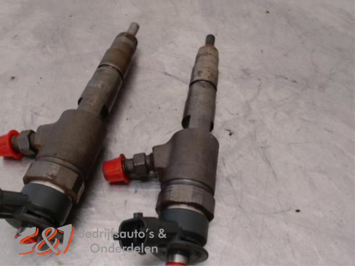 Verstuiver (diesel) van een Ford Tourneo Connect/Grand Tourneo Connect 1.5 TDCi 2016