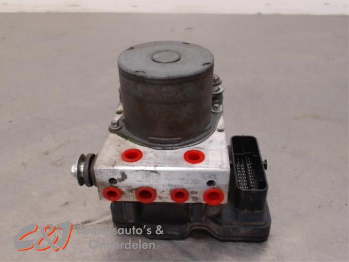 Gebruikte ABS Pomp Citroen Jumper (U9) 2.2 HDi 110 Prijs € 15,75 Margeregeling aangeboden door C&J Bedrijfsauto's & Onderdelen