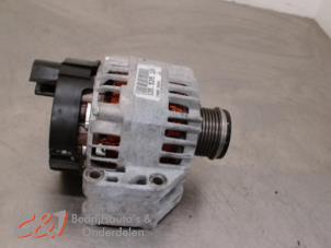 Gebruikte Dynamo Opel Combo 1.3 CDTI 16V ecoFlex Prijs € 52,50 Margeregeling aangeboden door C&J Bedrijfsauto's & Onderdelen