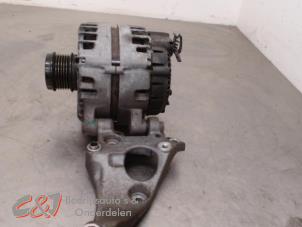 Gebruikte Dynamo Peugeot Partner (GC/GF/GG/GJ/GK) 1.6 BlueHDi 100 Prijs € 26,25 Margeregeling aangeboden door C&J Bedrijfsauto's & Onderdelen