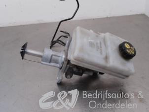 Gebruikte Hoofdremcilinder Volkswagen Crafter (SY) 2.0 TDI Prijs € 78,75 Margeregeling aangeboden door C&J bedrijfsauto's & onderdelen