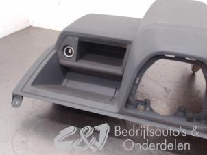 Gebruikte Dashboard deel Volkswagen Crafter (SY) 2.0 TDI Prijs € 42,00 Margeregeling aangeboden door C&J bedrijfsauto's & onderdelen