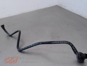 Gebruikte Leiding (diversen) Volkswagen Crafter (SY) 2.0 TDI FWD Prijs € 15,75 Margeregeling aangeboden door C&J Bedrijfsauto's & Onderdelen