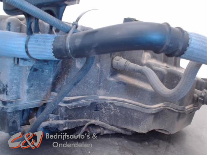 Adblue tank van een Fiat Doblo Cargo (263) 1.3 D Multijet 2020