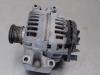 Dynamo van een Mercedes-Benz Sprinter 3t (906.61) 213 CDI 16V 2011