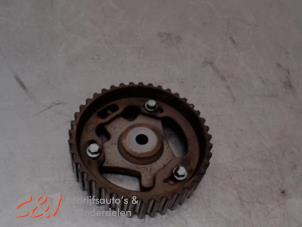 Gebruikte Nokkenas Tandwiel Mercedes Citan (415.6) 1.5 109 CDI Prijs € 42,00 Margeregeling aangeboden door C&J Bedrijfsauto's & Onderdelen