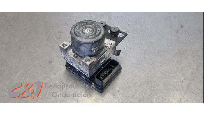 Gebruikte ABS Pomp Fiat Talento 1.6 MultiJet,EcoJet 95 Prijs € 47,25 Margeregeling aangeboden door C&J Bedrijfsauto's & Onderdelen