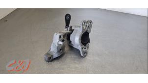 Gebruikte Motorrubber Fiat Talento 1.6 MultiJet,EcoJet 95 Prijs € 31,50 Margeregeling aangeboden door C&J Bedrijfsauto's & Onderdelen