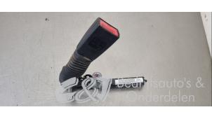 Gebruikte Veiligheidsgordel Insteek Midden-voor Peugeot Boxer (U9) 2.0 BlueHDi 130 Prijs € 15,75 Margeregeling aangeboden door C&J bedrijfsauto's & onderdelen
