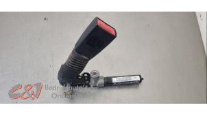 Gebruikte Veiligheidsgordel Insteek Midden-voor Peugeot Boxer (U9) 2.0 BlueHDi 130 Prijs € 15,75 Margeregeling aangeboden door C&J Bedrijfsauto's & Onderdelen