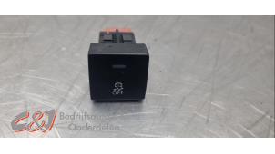 Gebruikte ESP Schakelaar Citroen Berlingo 1.6 VTi 95 16V Prijs € 21,00 Margeregeling aangeboden door C&J Bedrijfsauto's & Onderdelen