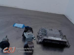 Gebruikte Kontaktslot + computer Ford Transit Connect 1.8 TDCi 90 DPF Prijs € 236,25 Margeregeling aangeboden door C&J Bedrijfsauto's & Onderdelen