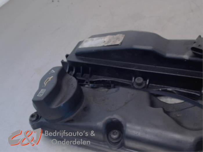 Gebruikte Kleppendeksel Mercedes Sprinter 3t (906.61) 213 CDI 16V Prijs € 26,25 Margeregeling aangeboden door C&J Bedrijfsauto's & Onderdelen