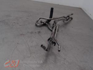 Gebruikte Brandstofleiding Mercedes Sprinter 3t (906.61) 213 CDI 16V Prijs € 26,25 Margeregeling aangeboden door C&J Bedrijfsauto's & Onderdelen