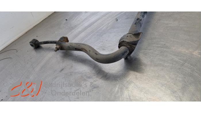 Stabilisatorstang achter van een Ford Transit Connect (PJ2) 1.5 TDCi 2017