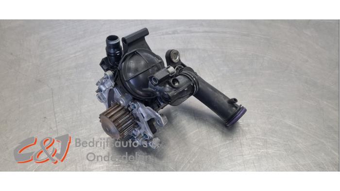 Gebruikte Waterpomp Peugeot Partner (EA//EF/EN/EU) 1.5 BlueHDi 100 Prijs € 78,75 Margeregeling aangeboden door C&J Bedrijfsauto's & Onderdelen