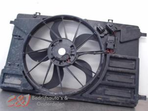 Gebruikte Koelvinhuis Ford Transit Custom 2.2 TDCi 16V Prijs € 89,25 Margeregeling aangeboden door C&J Bedrijfsauto's & Onderdelen