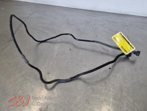 Gebruikte Leiding (diversen) Renault Trafic (1FL/2FL/3FL/4FL) 2.0 dCi 16V 145 Prijs € 21,00 Margeregeling aangeboden door C&J Bedrijfsauto's & Onderdelen