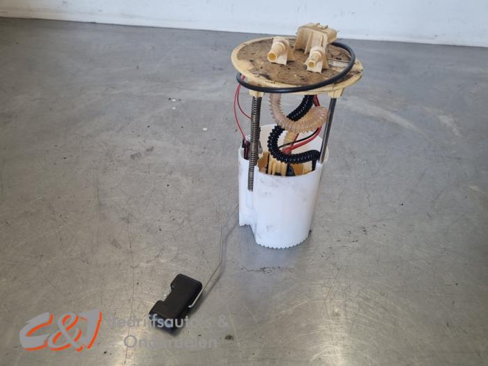 Gebruikte Tank element Pomp Nissan NV 400 (M9J) 2.3 dCi 150 16V Prijs € 68,25 Margeregeling aangeboden door C&J Bedrijfsauto's & Onderdelen