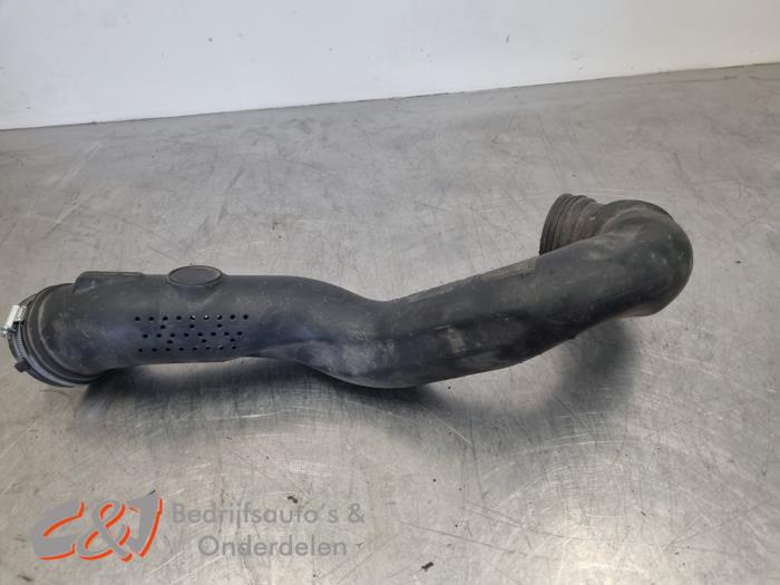 Gebruikte Intercooler Slang Citroen Jumper (U9) 3.0 HDi 180 Euro 5 Prijs € 21,00 Margeregeling aangeboden door C&J Bedrijfsauto's & Onderdelen