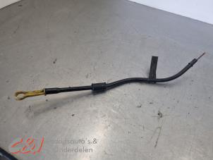 Gebruikte Olie Peilstok Citroen Jumper (U9) 2.2 HDi 120 Prijs € 21,00 Margeregeling aangeboden door C&J Bedrijfsauto's & Onderdelen