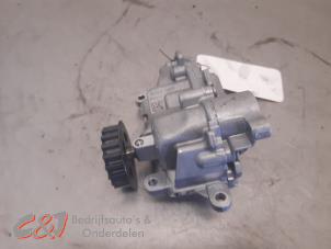 Gebruikte Oliepomp Ford Tourneo Custom 2.0 TDCi 16V Eco Blue 130 Prijs € 78,75 Margeregeling aangeboden door C&J Bedrijfsauto's & Onderdelen