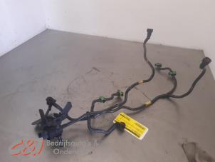 Gebruikte Brandstofleiding Ford Tourneo Custom 2.0 TDCi 16V Eco Blue 130 Prijs € 31,50 Margeregeling aangeboden door C&J Bedrijfsauto's & Onderdelen