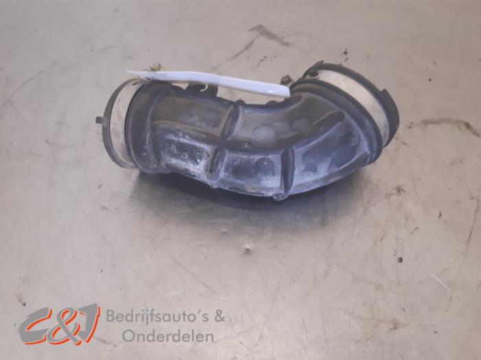Gebruikte Intercooler Buis Ford Tourneo Custom 2.0 TDCi 16V Eco Blue 130 Prijs € 21,00 Margeregeling aangeboden door C&J Bedrijfsauto's & Onderdelen