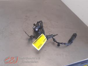 Gebruikte Vacuum ventiel Volkswagen Caddy IV 2.0 TDI 102 Prijs € 21,00 Margeregeling aangeboden door C&J Bedrijfsauto's & Onderdelen