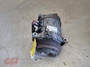 Gebruikte Aircopomp Mercedes Vito Tourer (447.7) 2.2 114 CDI 16V Prijs € 152,25 Margeregeling aangeboden door C&J Bedrijfsauto's & Onderdelen