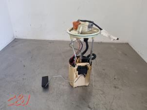 Gebruikte Tank element Pomp Ford Transit 2.2 TDCi 16V Euro 5 Prijs € 52,50 Margeregeling aangeboden door C&J Bedrijfsauto's & Onderdelen