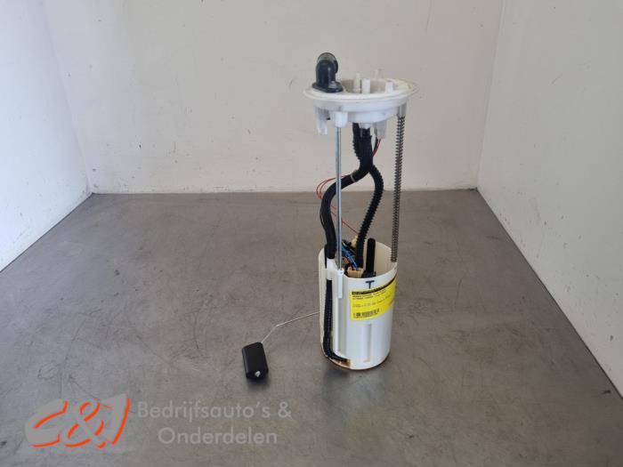 Gebruikte Tank element Pomp Citroen Jumper (U9) 3.0 HDi 180 Euro 5 Prijs € 26,25 Margeregeling aangeboden door C&J Bedrijfsauto's & Onderdelen