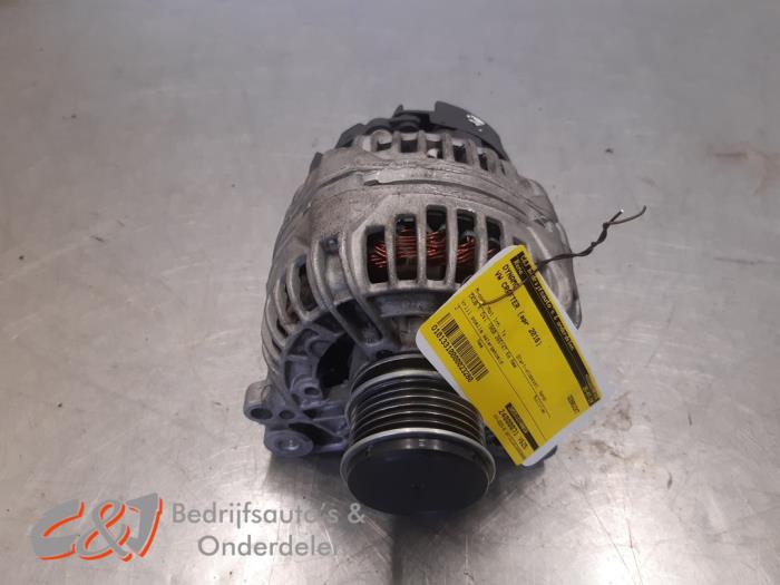 Gebruikte Dynamo Volkswagen Crafter 2.0 BiTDI Prijs € 42,00 Margeregeling aangeboden door C&J Bedrijfsauto's & Onderdelen