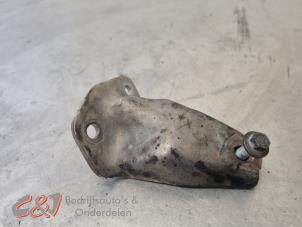 Gebruikte Steun (diversen) Renault Trafic (1FL/2FL/3FL/4FL) 1.6 dCi 140 Twin Turbo Prijs € 15,75 Margeregeling aangeboden door C&J Bedrijfsauto's & Onderdelen