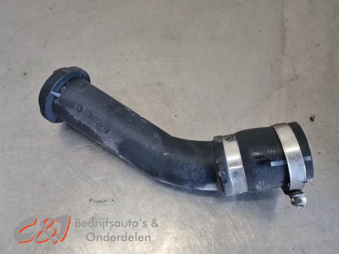 Gebruikte Intercooler Buis Ford Transit Custom 2.0 TDCi 16V Eco Blue 105 Prijs € 21,00 Margeregeling aangeboden door C&J Bedrijfsauto's & Onderdelen
