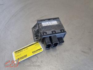 Gebruikte Koelvin module Volkswagen Transporter/Caravelle T5 2.5 TDi PF Prijs € 36,75 Margeregeling aangeboden door C&J Bedrijfsauto's & Onderdelen