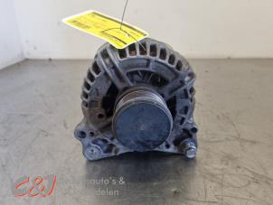 Gebruikte Dynamo Volkswagen Caddy III (2KA,2KH,2CA,2CH) 1.9 TDI Prijs € 21,00 Margeregeling aangeboden door C&J Bedrijfsauto's & Onderdelen