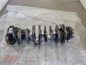 Gebruikte Krukas Volkswagen Transporter/Caravelle T5 2.5 TDi PF Prijs € 288,75 Margeregeling aangeboden door C&J Bedrijfsauto's & Onderdelen