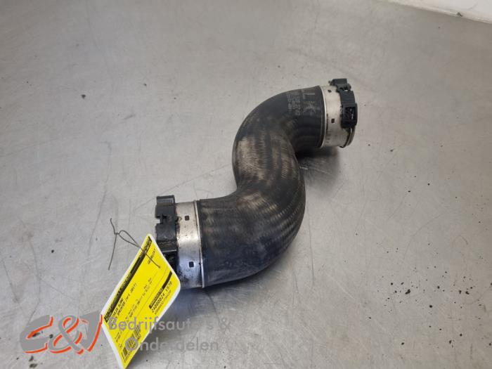 Gebruikte Intercooler Slang Mercedes Sprinter 3,5t (906.63) 316 CDI 16V Prijs € 21,00 Margeregeling aangeboden door C&J Bedrijfsauto's & Onderdelen