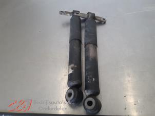 Gebruikte Schokdemper set Peugeot Partner (EA//EF/EN/EU) 1.5 BlueHDi 100 Prijs € 63,00 Margeregeling aangeboden door C&J Bedrijfsauto's & Onderdelen